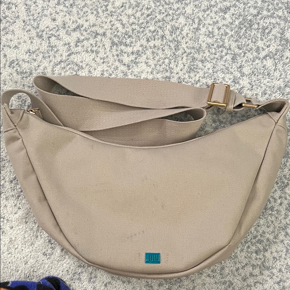 NWT July Everyday Crescent Bag Canvas Purse Taupe Khaki Crossbody Sling